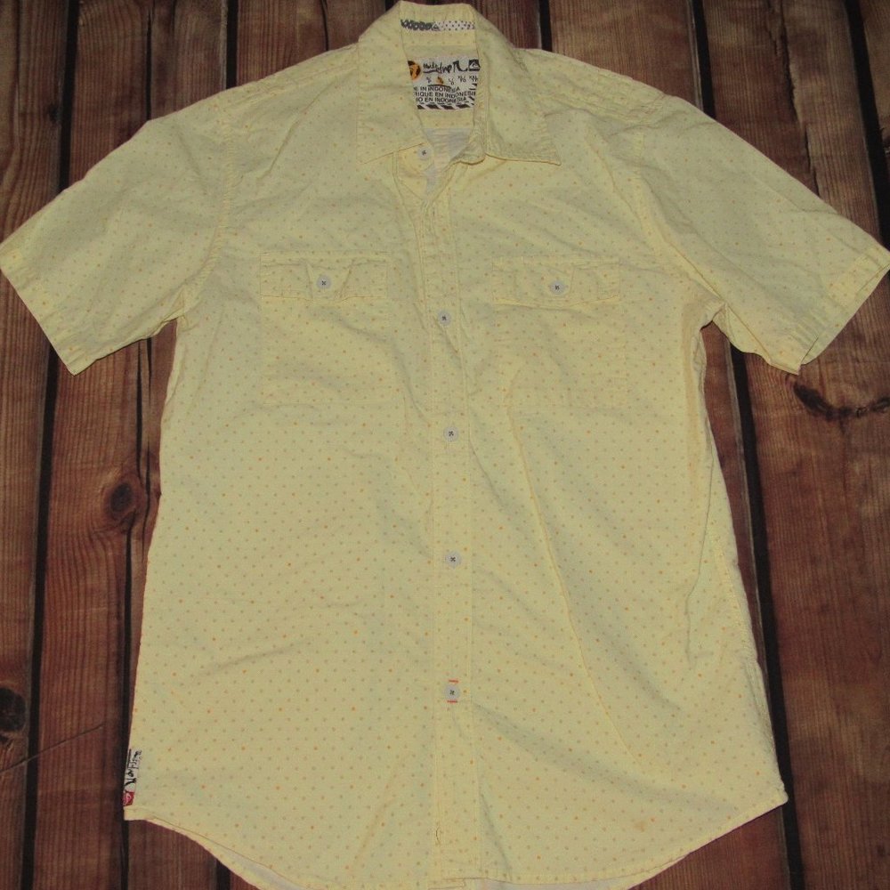 Quiksilver Slim Fit Retro Button Down Shirt